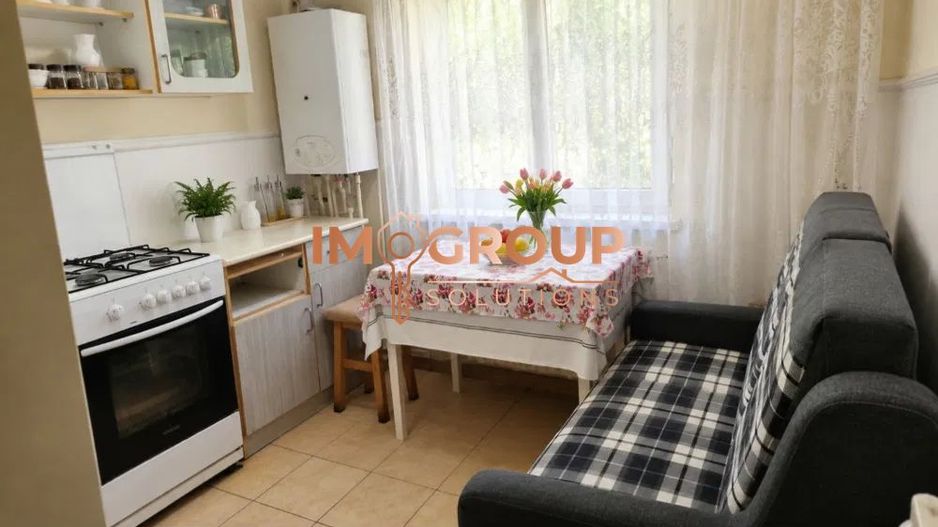 Cug- Lidl - 2 Camere Decomandat - 51 Mp - Bloc 1986 - Poză 2