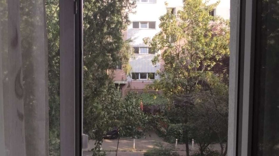 Vand apartament 4 camere zona Titan-Auchan/Ozana - Poză 3