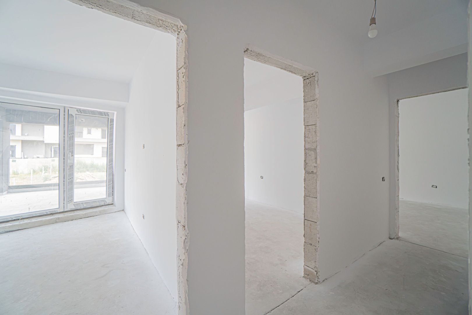 Tomis Nord - Vanzare apartament decomandat cu 3 camere, bloc nou. - Poză 9
