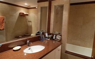 DE VÂNZARE APARTAMENT 3 CAMERE | LOC DE PARCARE + BOXA - Poză 9