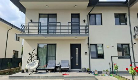 Casa tip duplex de vanzare, zona Buna Vestire