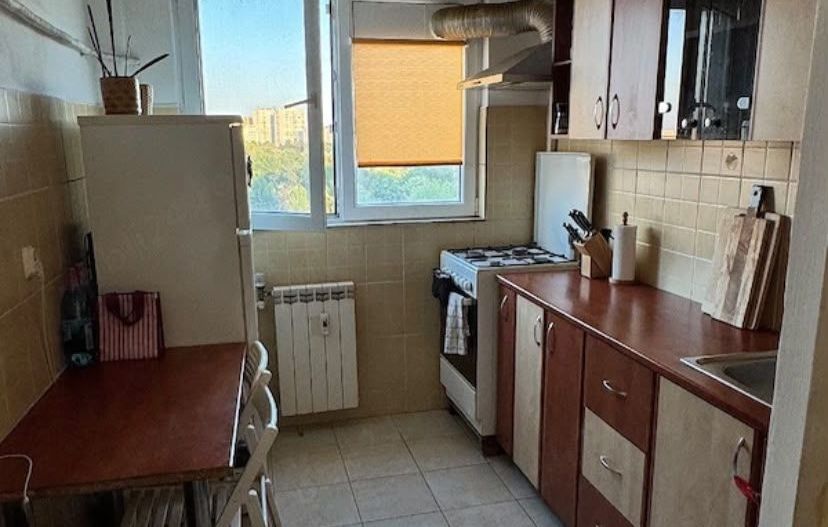 AP. 2 CAMERE- DRISTOR, PET-FRIENDLY, BLOC REABILITAT, METROU 5 MIN - Poză 5
