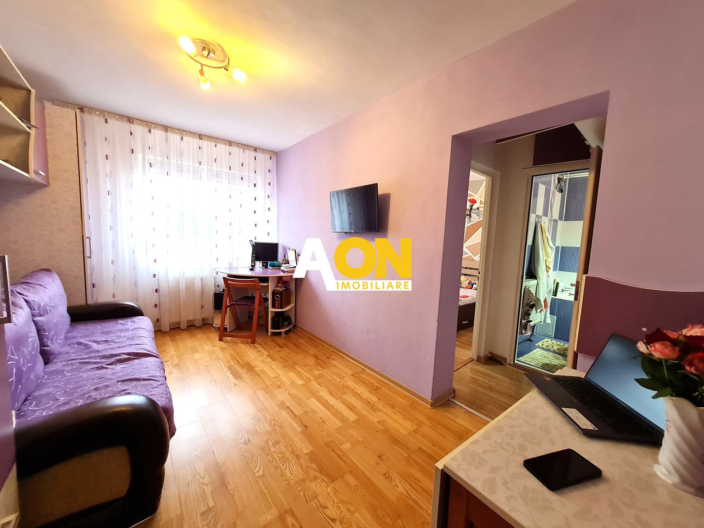 Aparatament 2 Camere, 32 mp, Semidecomandat, Zona Cetate - Poză 1