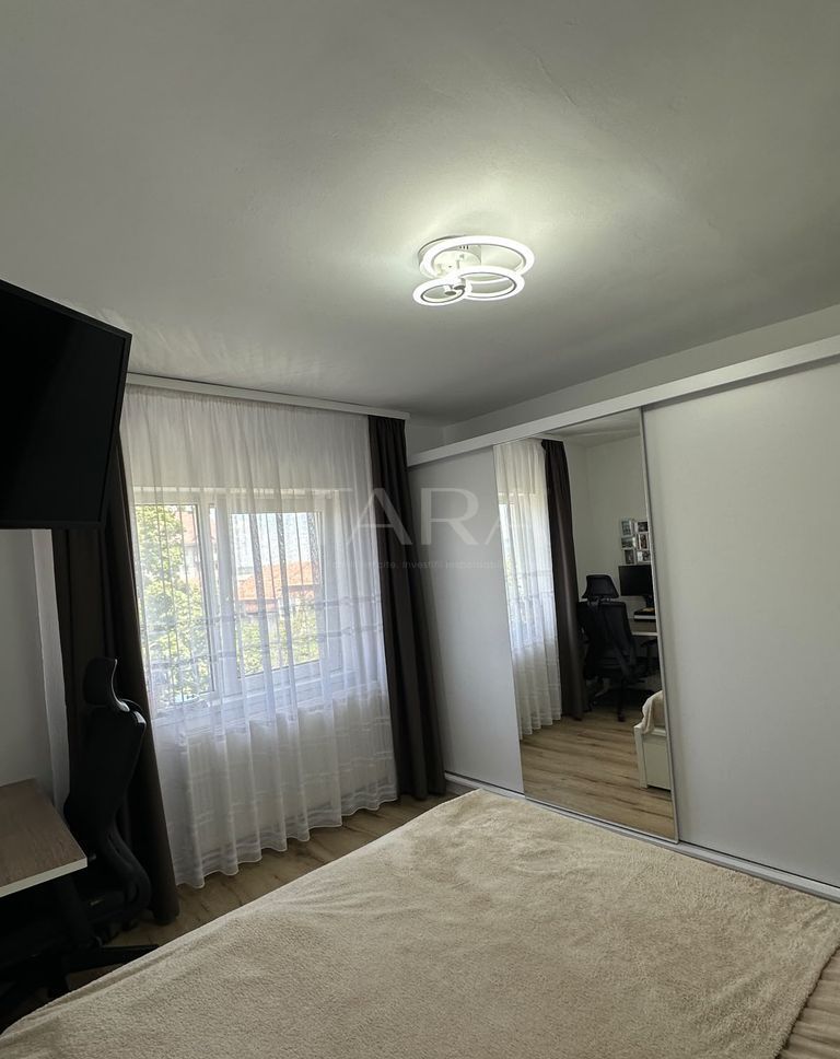 Apartament in zona Liceului de Informatică „Tiberiu Popoviciu” - Poză 5