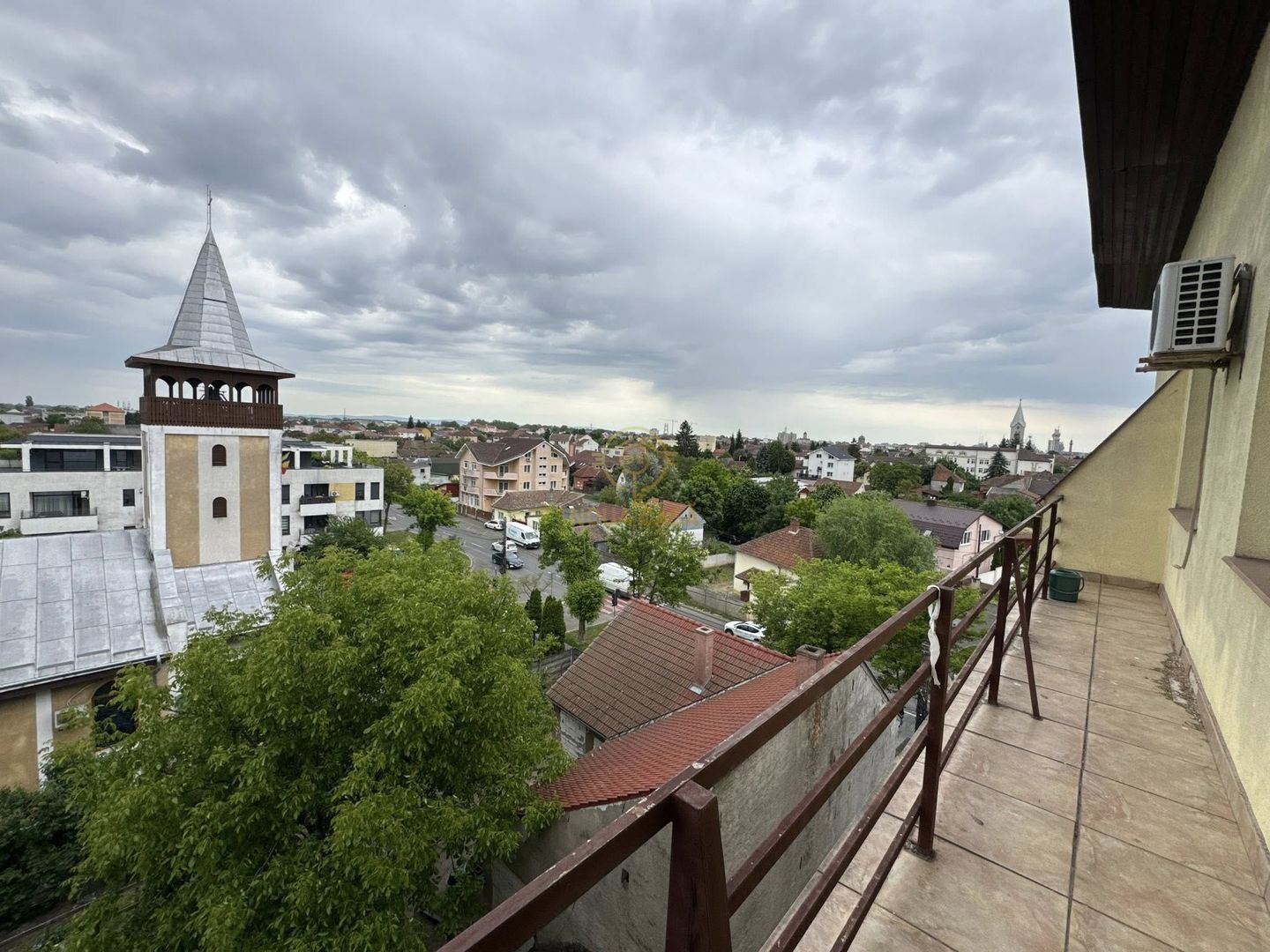 De inchiriat Apartament 90 MP /Bloc 2012 /Strada Rodnei Satu Mare - Poză 11