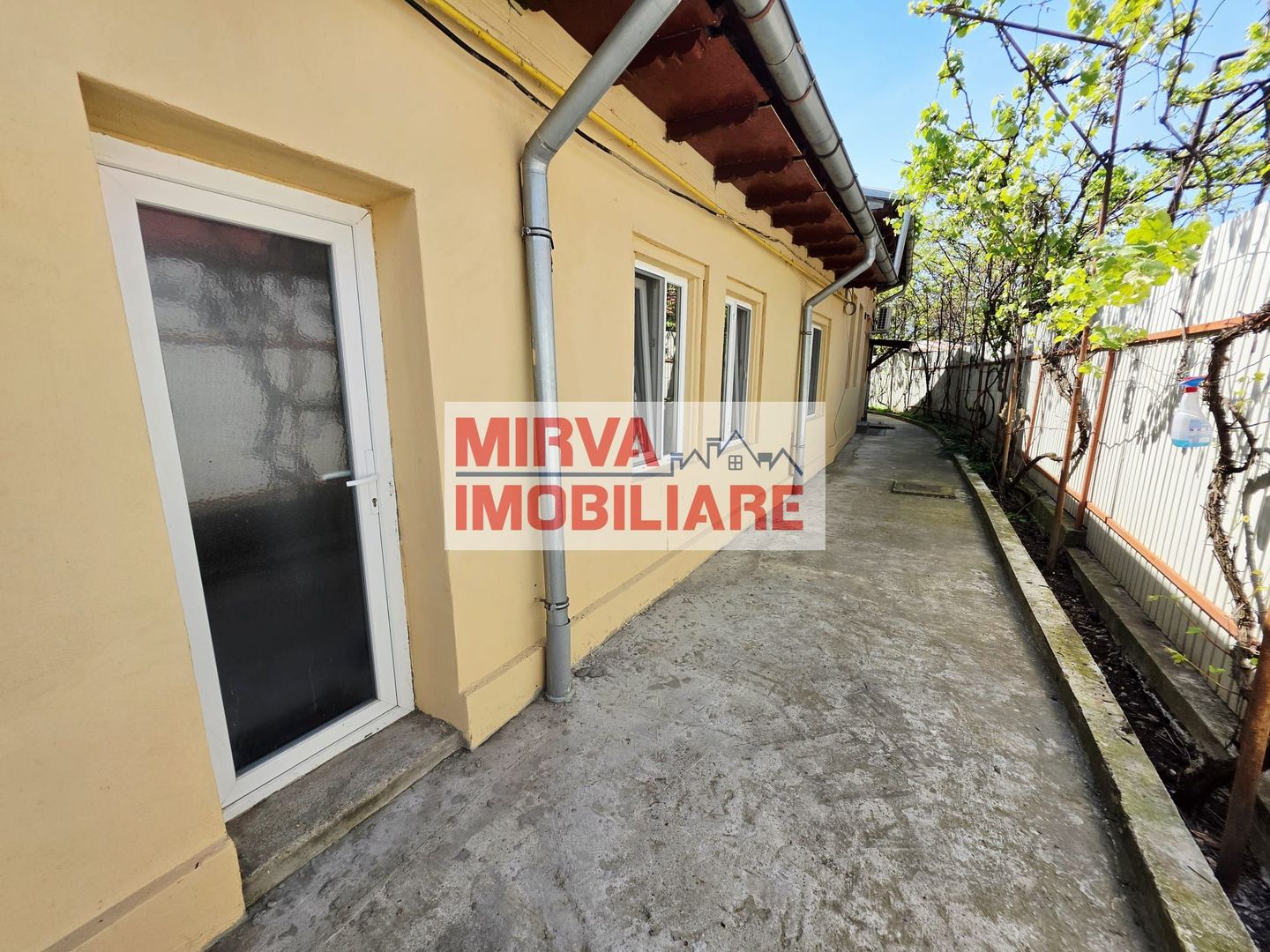 Casă 5 camere Dorobanțu | Panouri solare | Teren 299 mp - Poză 3