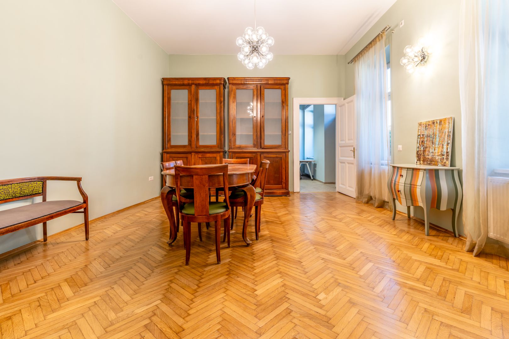 Spatiu de inchiriat in zona Ultracentrala I str. Napoca 25 I 250 mp - Poză 4