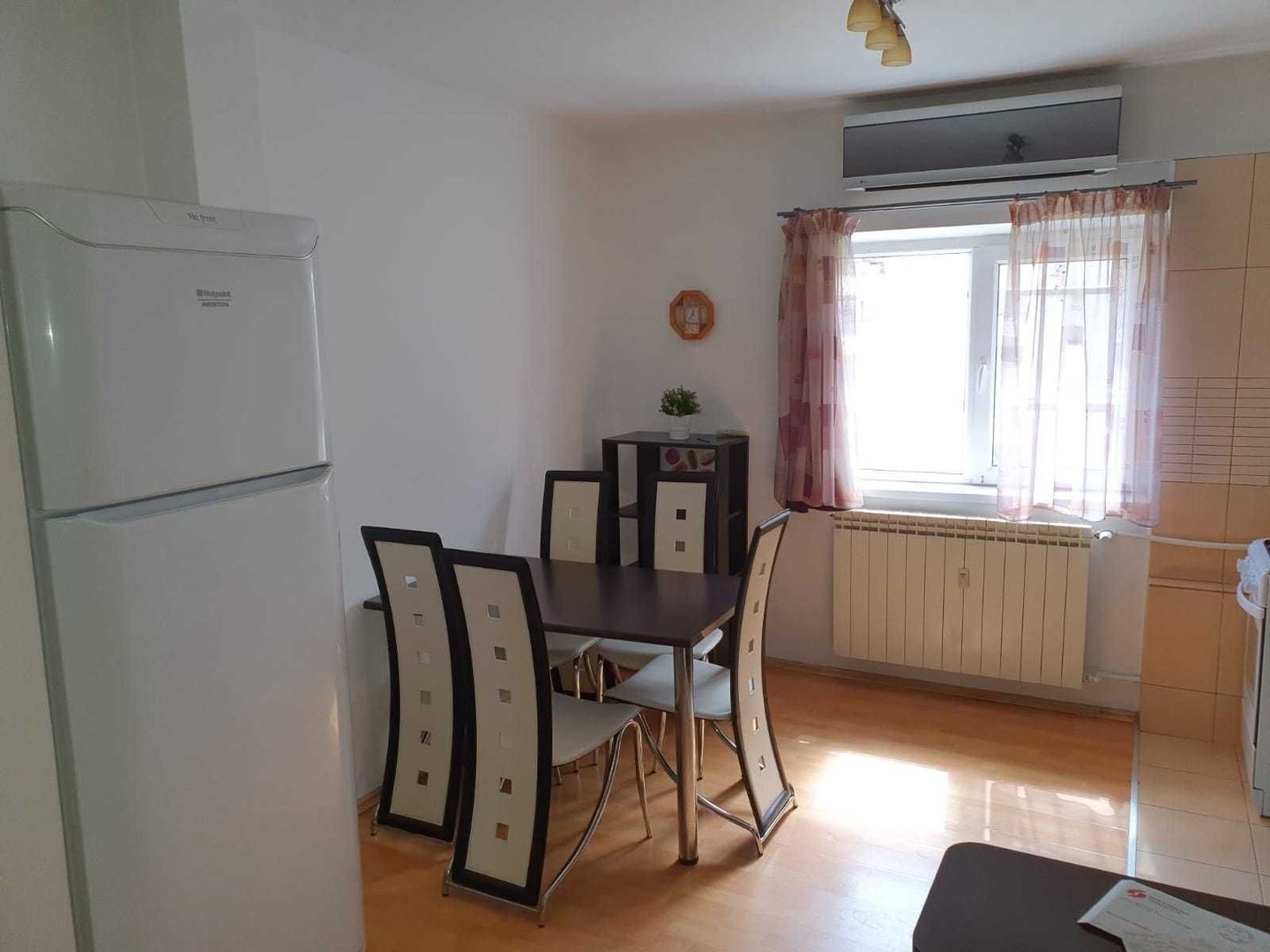 2 cam. Ultracentral 13 Septembire Prosper, complet mobilat și utilat - Poză 2