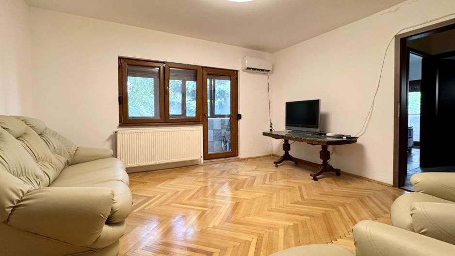 Apartament 3 camere, spațios, etaj 1 – Zona Lipovei / Iulius Mall - Poză 4