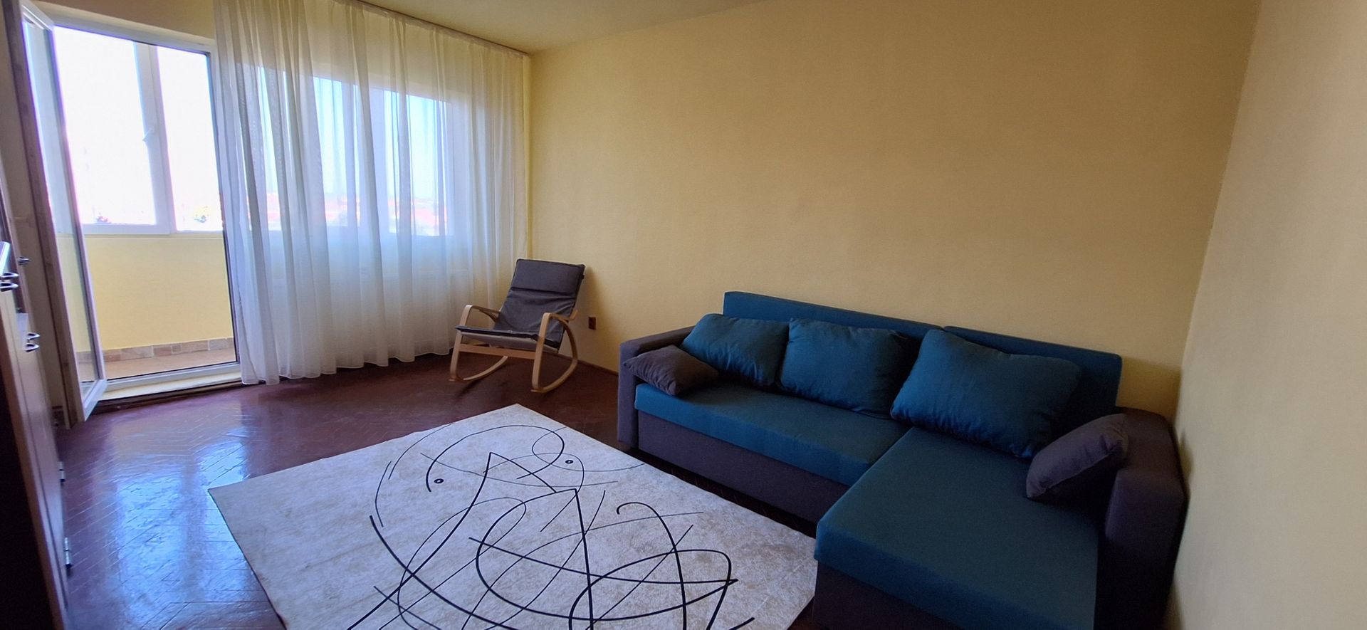 Apartament cu 3 camere - Central - Poză 4