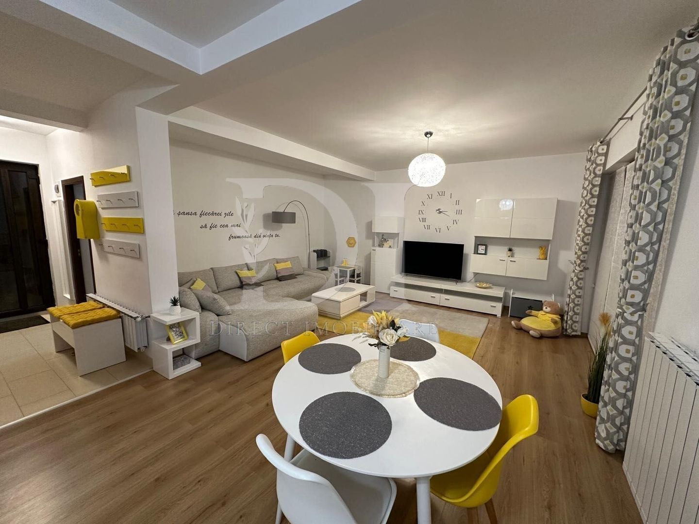 Casa tip duplex in Floresti / Zona Terra - Poză 1