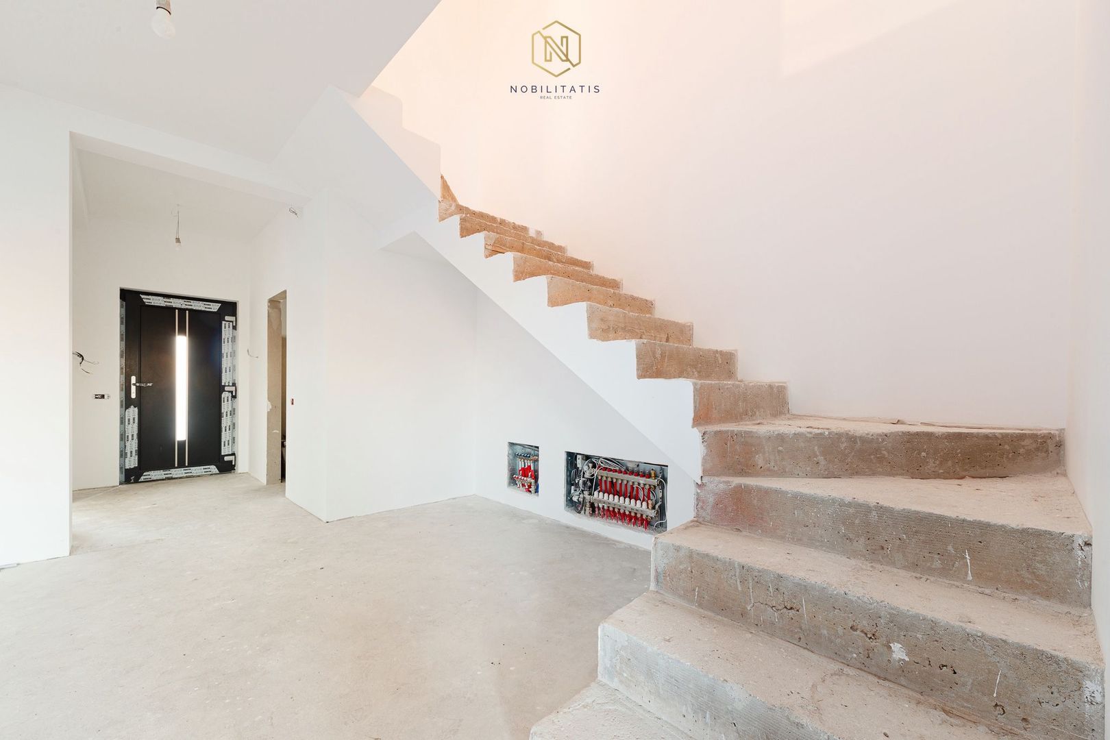 Duplex nou deosebit - despartit prin camera tehnica | Curte amenajata - Poză 30