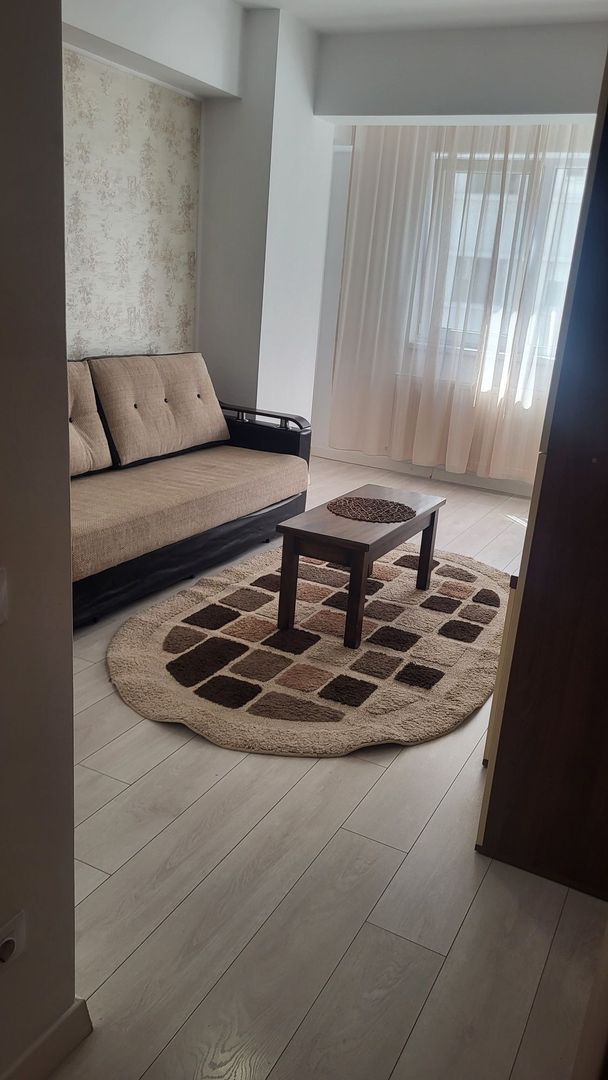 Garsonieră High Class Residence, etaj 2, centrala proprie, decomandata - Poză 2