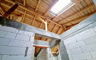 Vilă cu 5 camere de vânzare în zona Damila - Poză 14