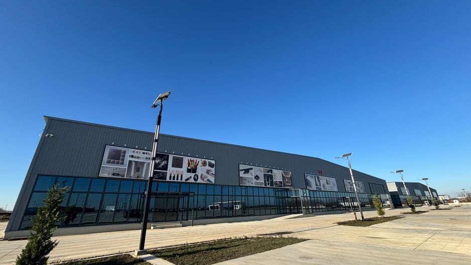 Spatii comerciale, industriale, logistice, birouri, productie, retail - Poză 3