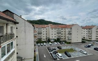 Apartament 3 camere de vânzare  – Str. C R Vivu, zona centrală! - Poză 14