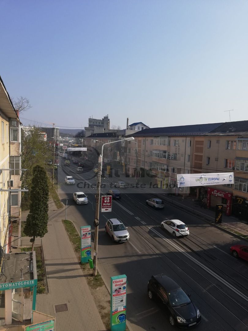 Apartament 2 camere, Bulevardul Tudor Vladimirescu-400 euro - Poză 3