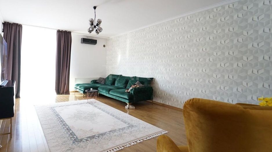 Apartament spațios, 3 camere, 100 mp, terasa, lângă Parcul Central. - Poză 4