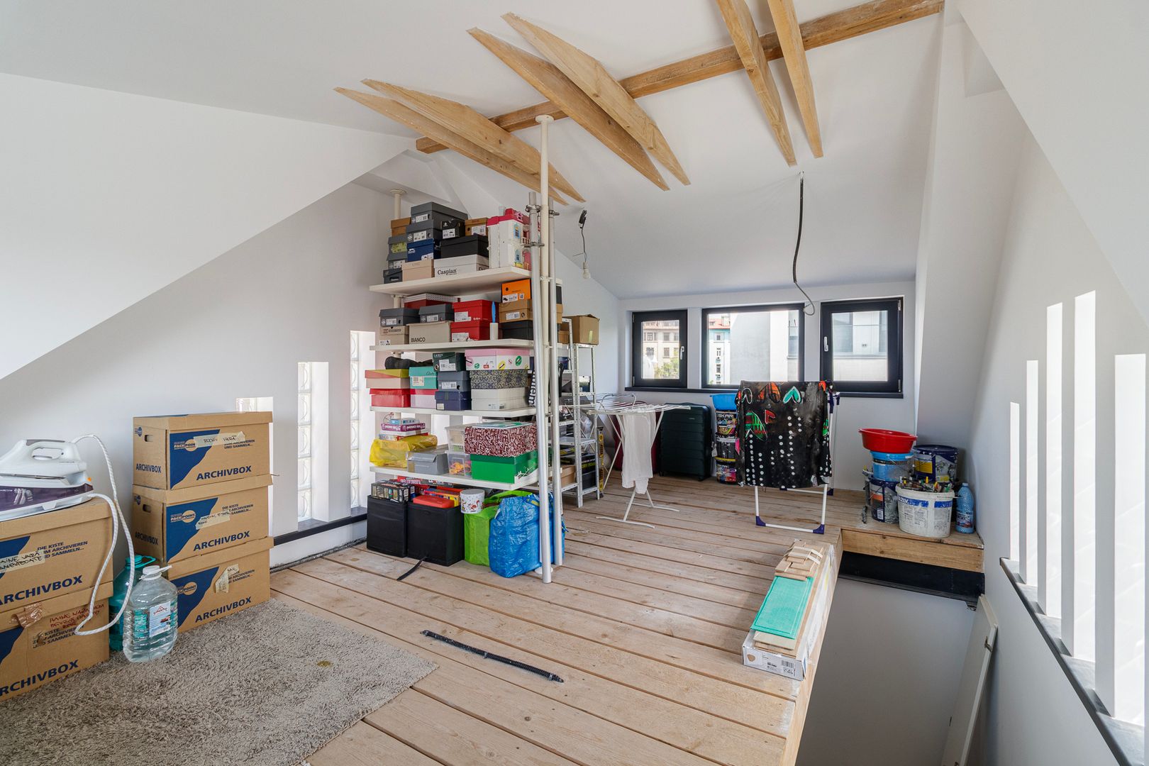 Casa noua aproape de Bd Unirii - Poză 20
