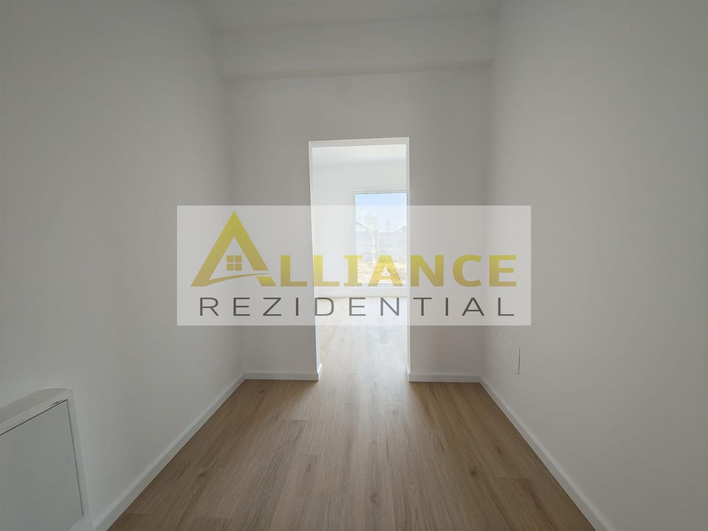 CASA PE PARTER CU 4 CAMERE DE VANZARE - COMUNA BERCENI - Poză 6
