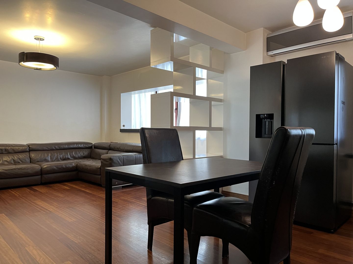 2 cam. | 1 baie | 66 mp |  loc de parcare | Zona Centrala - Poză 1