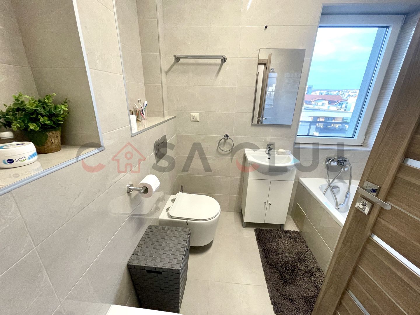 Noul tau "acasa" cu vedere la lac si loc de parcare - Poză 8