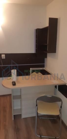Închiriez apartament cu o cameră in Nicolina - Poză 1