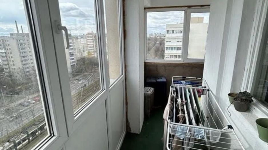 AP. 2 CAMERE, BLOC REABILITAT - METROU 2 MINUTE, MOBILAT, COMISION 0% - Poză 2