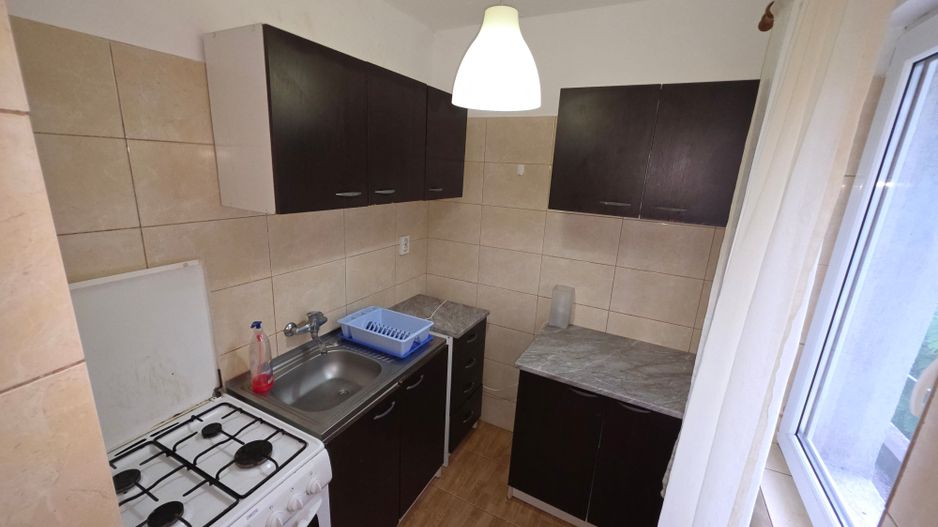 De Închiriat – Apartament 3 Camere | Zona Inel II, Constanța | Etaj 1 - Poză 8