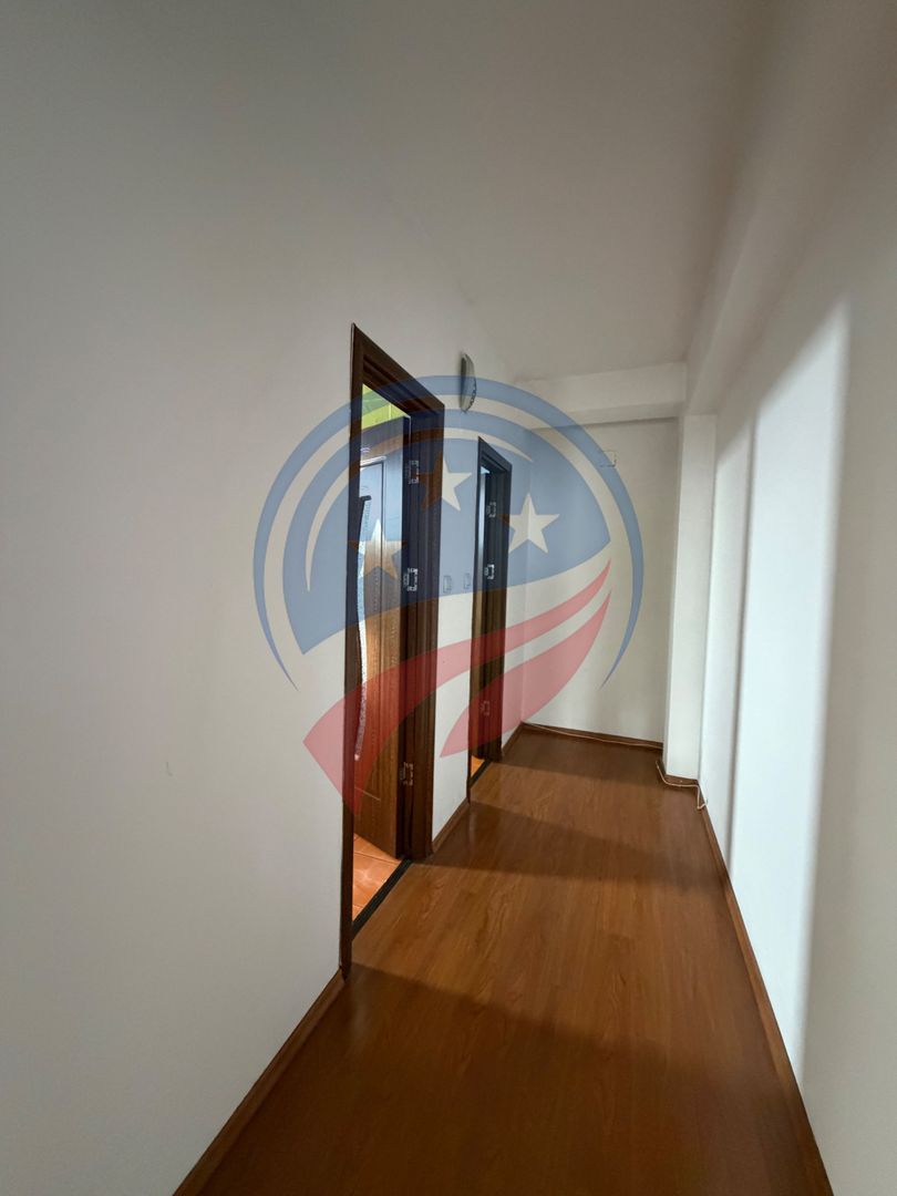 SPATIU BIROURI , COMERCIAL, CLINICA 700MP CU PARCARE - Poză 3