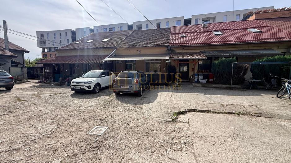 2 camere| Iosefin-vis a vis de Bega |zona superba| loc de parcare| curte comuna| - Poză 14