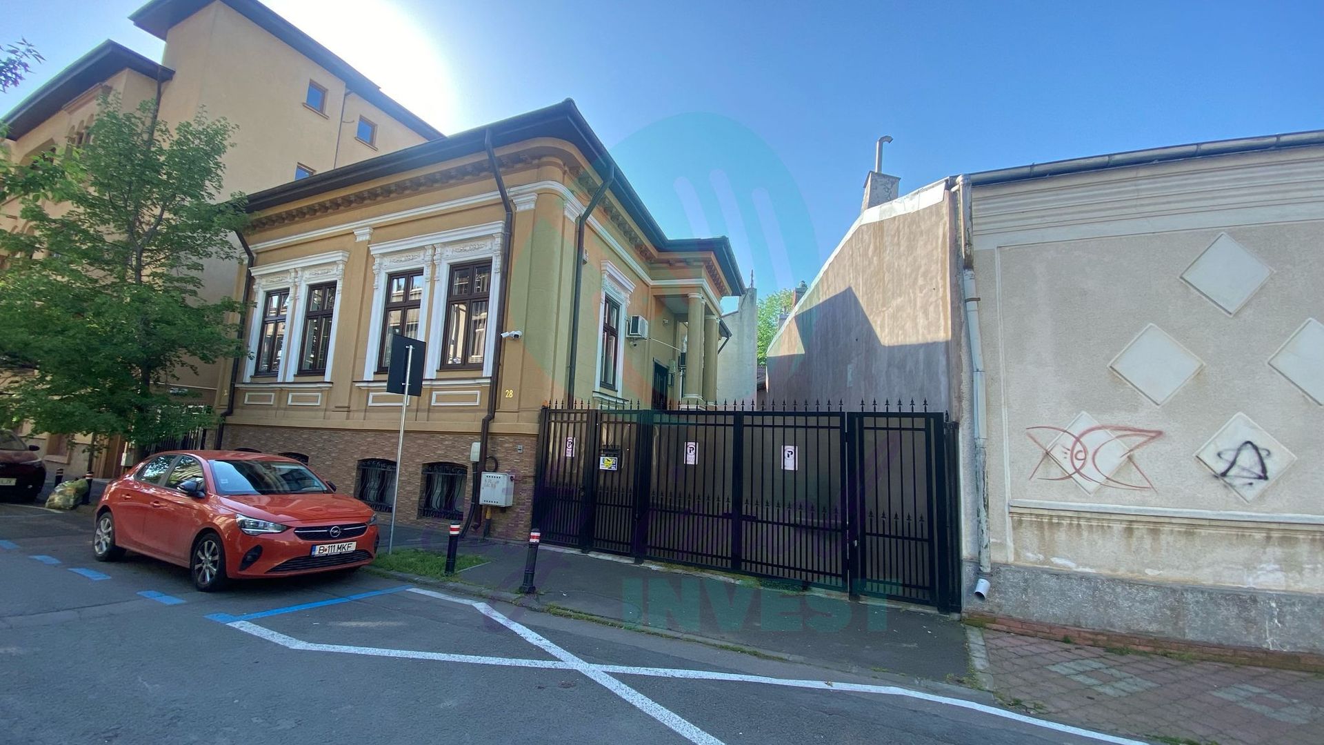 Casa eleganta si curte proprie de 71 mp in zona Plantelor - Poză 2