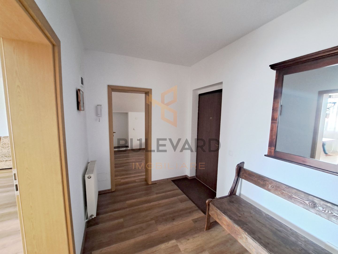 Apartament 4 camere 128 mp utili, centru Floresti - Poză 28
