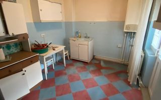 Apartament cu 4 camere/ 94mp/ zona Tatarasi - Poză 11