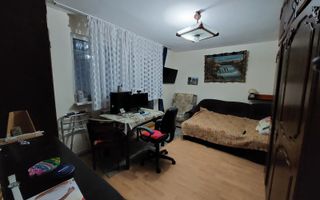Apartament 3 camere decomandat, etaj intermediar, zona Minerva - Poză 4