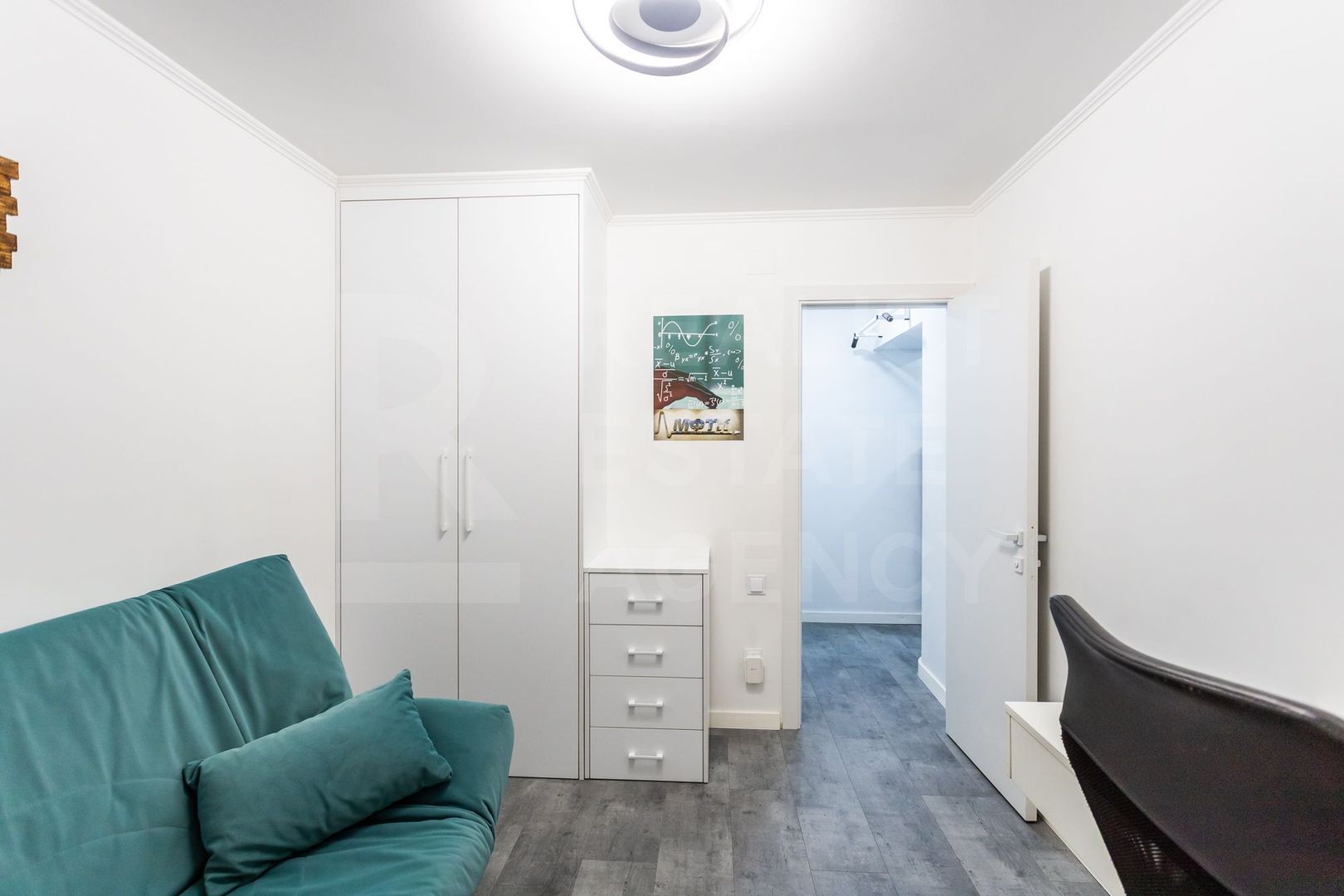 Vânzare, apartament, 2 camere, strada Nicolae Milescu Spătaru, Ciocana - Poză 4