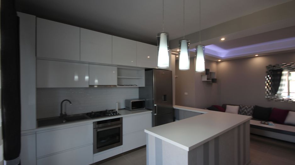 Apartament 3 camere in zona Buziasului - Poză 40