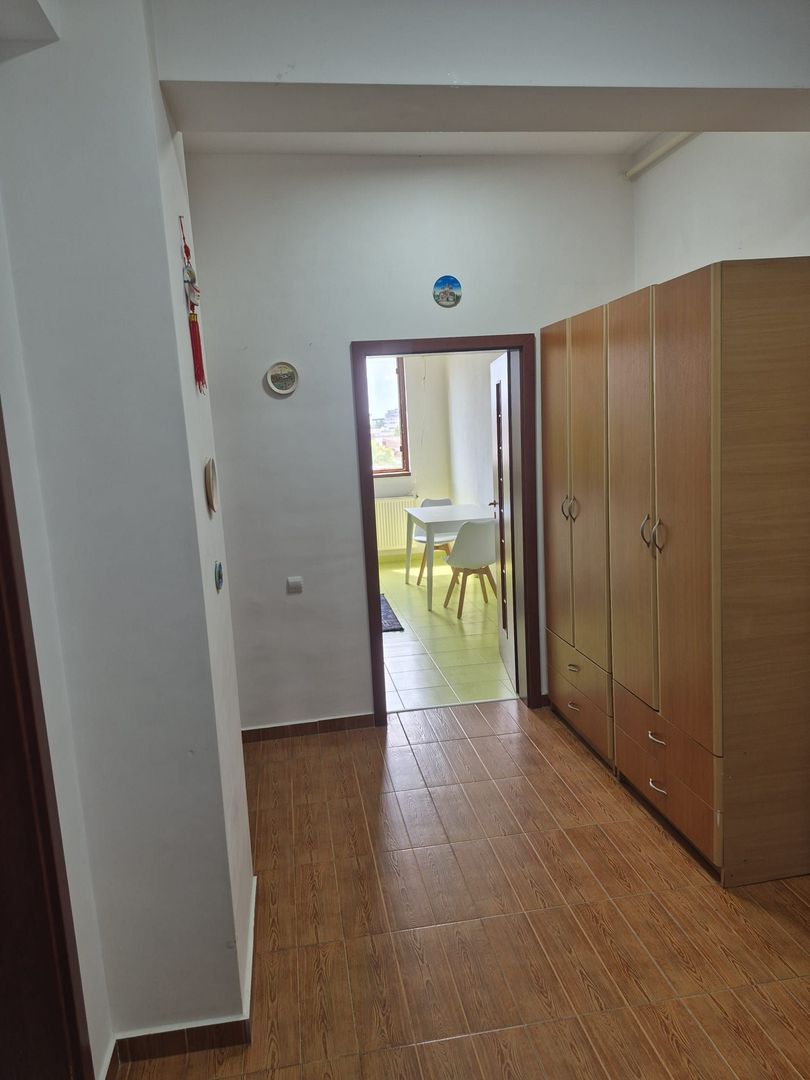 De inchiriat apartament cu 2 camere si loc de parcare, Cartierul Latin - Poză 6