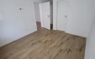 SAD cu 3 camere/acces exterior -Kaufland - Poză 23