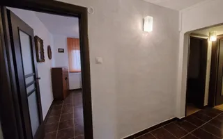 Apartament 4 Camere | 2 bai | 2 balcoane | Pivnita | Central - Poză 15