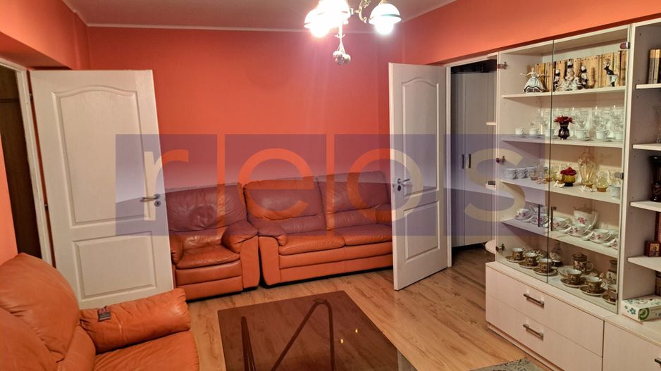 VANZARE 3 CAMERE AUCHAN VITAN - Poză 1