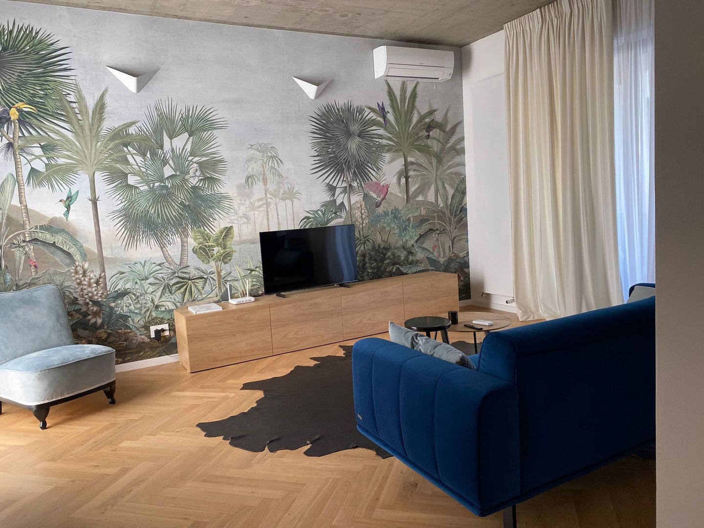 APARTAMENT LUX | BADEA CARTAN | METROU - Poză 1