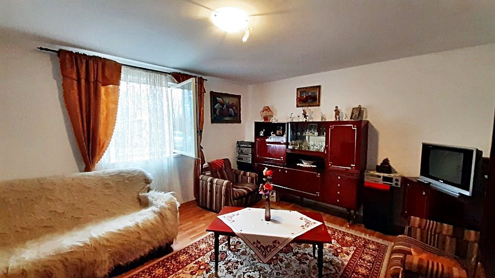 Halchiu, casa cu teren de 1152mp, 110000 euro - Poză 11
