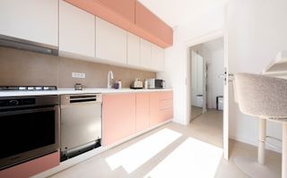 Apartament 2 camere, mobilat si utilat, acces rapid metrou Berceni - Poză 8