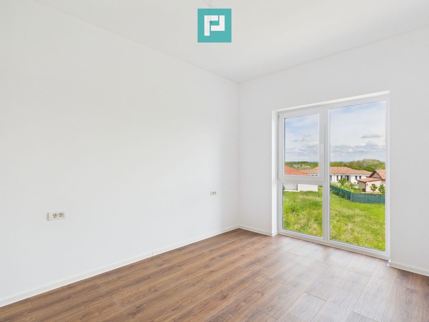 Apartament cu 2 camere în Moşniţa Nouă - Poză 3