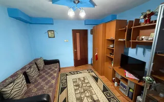 Vila construită in 2010 - P+1+pod - S=236 mp și curte 238 mp Campina! - Poză 13