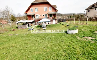 Casa 4 camere,4 bai,1 bucatarie,1 living,120 mp,500mp teren - Poză 12