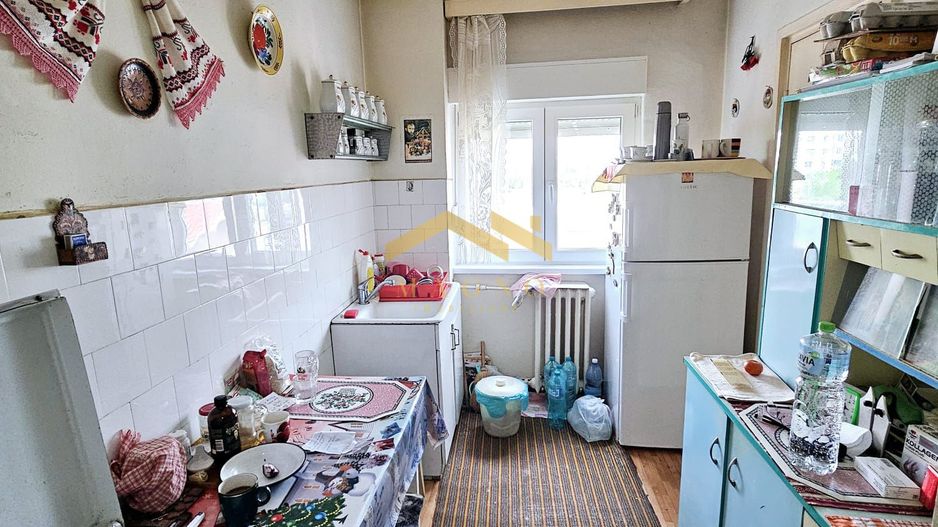 Aprartament 3 camare confort 1 zona Vlaicu - Poză 3