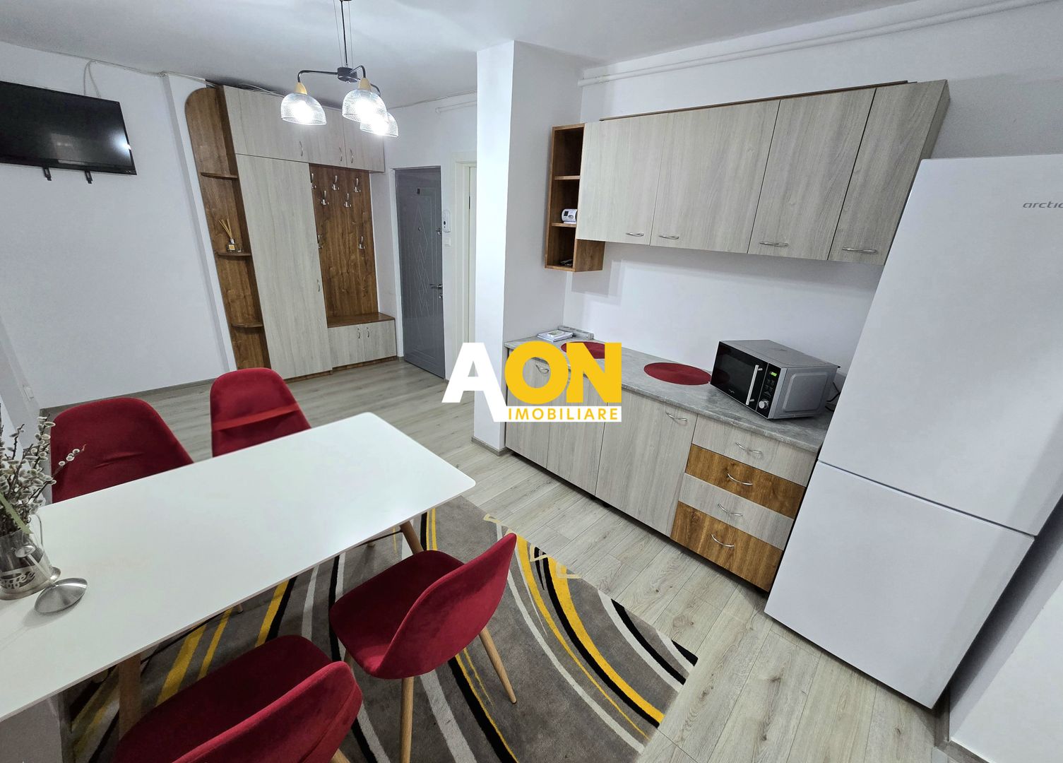 Apartament 2 Camere Decomandat Complet Renovat - Poză 4