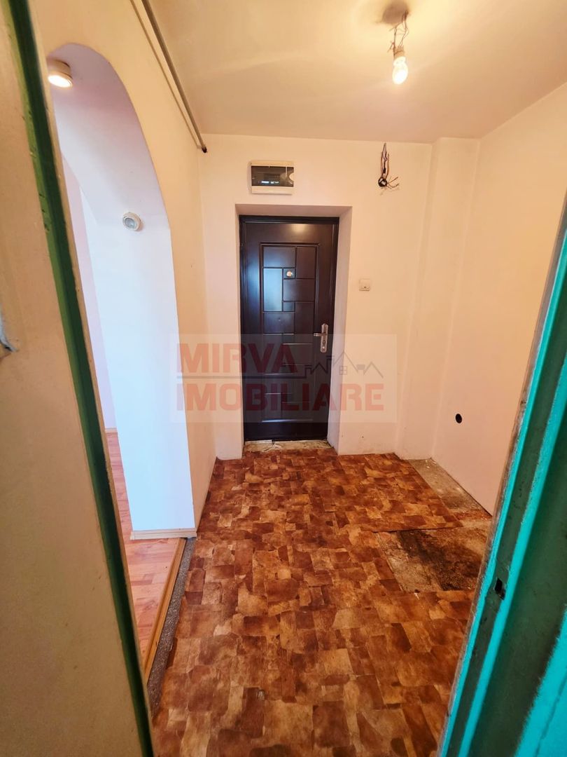 Apartament 2 camere de vanzare, Nord, bloc cu bulina - Poză 6